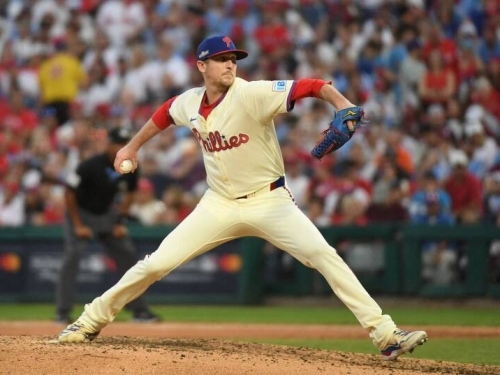 MLB季後賽》費城人「秘密武器」被打爆！總教練坦言：令人震驚...