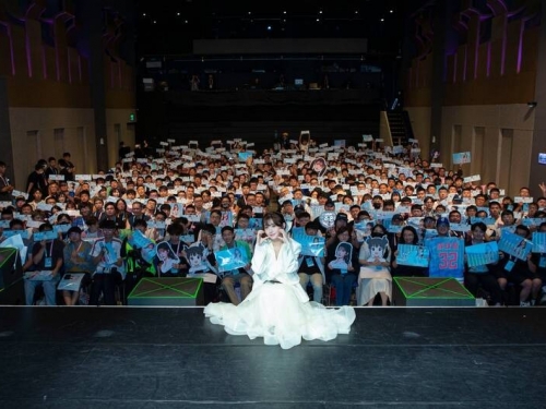中職》「AI女神」李珠珢首場生日見面會大成功！ 加碼宣布驚喜大禮