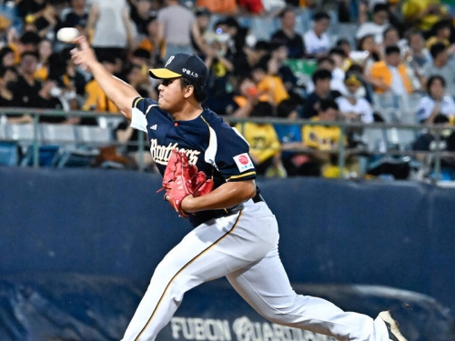 中職》黃恩賜久違勝投 對戰張育成的感覺是「好可怕！」