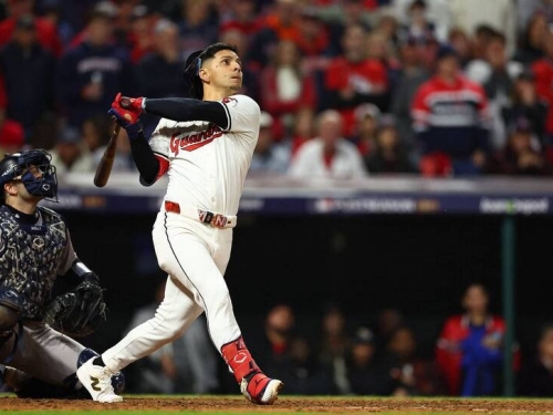 MLB》去年續34.6億約今被賣！ 藍鳥獲得守護者3屆金手套二壘手