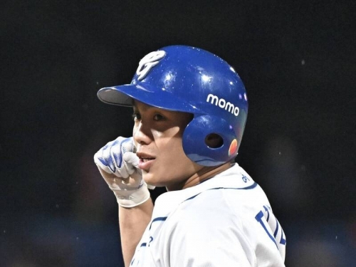 中職》上回拿MVP還是「莊韋恩」 葉子霆相隔4年當英雄感觸深