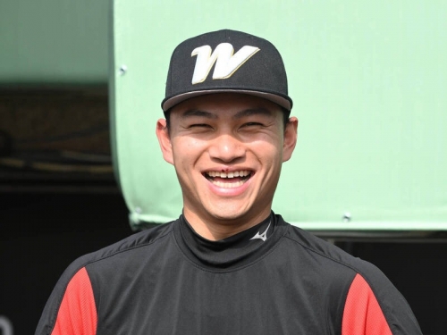 中職》美日球探盯場 徐若熙靠「Smile」抗壓