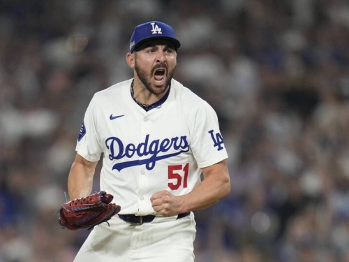 MLB》世界大賽1球奪救援成功 費西亞成史上第一人！