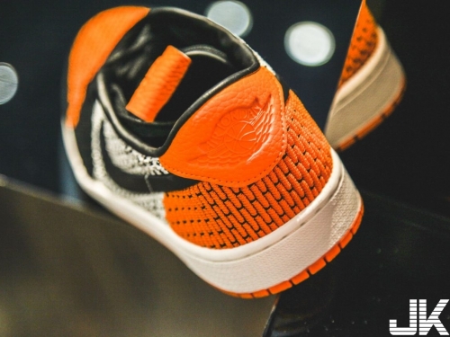 怎麼搭都潮！Air Jordan 1 Low Flyknit雙色齊發 低調黑V.S大膽橘你愛哪味？