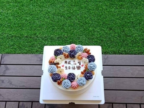 陌生姓名出現在生日蛋糕上 她笑死po網：「用成」到底是誰