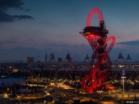 英國打造世界最長溜滑梯...滑到最後都睏了