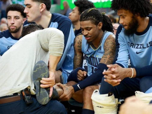 NBA附加賽》莫蘭特腳踝嚴重腫脹 老8決定戰能否出賽成疑