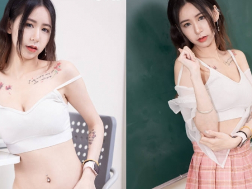 純情女同學「藍穎穎」偷看A漫被抓包，「腿間濕透」脫衣求遮口！