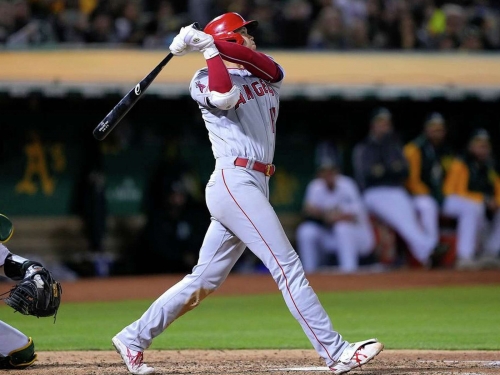 大谷翔平史詩一勝：百年首位10勝10轟、生涯1千K、118轟超越大前輩一朗！