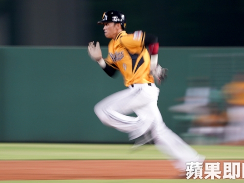 王威晨39盜　129場盜壘比王光輝15年多