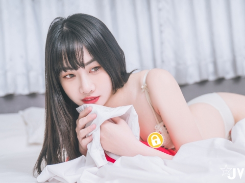 剛交往的女友明明沒經驗　寒流來要男友陪睡手卻不安分亂摸