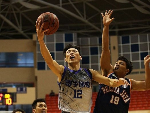 觀護盃菜鳥不遜色 張家禾轟22分領晧宇國際晉冠軍戰