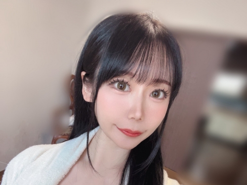 老公抱歉，跟別人做愛太爽了！巨乳人妻「みなみ羽琉」沈迷色按每天都出軌