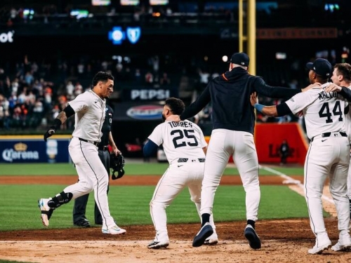 MLB》42億內野魔術師在外野大復活？ 雙響6打點助老虎再見紅襪