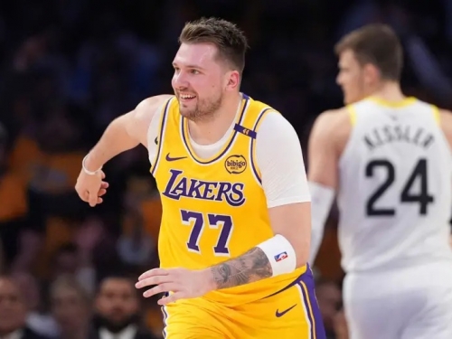 NBA》洛杉磯新王登基！迎接Doncic降臨湖人　好萊塢知名地標「LL變77」