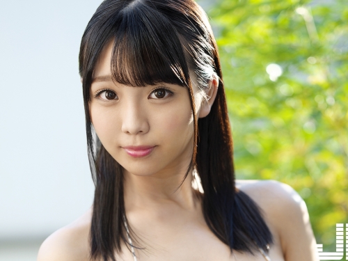 號稱是神乳RION的接班人！極美乳新人「稲場るか」挾帶Ｈ奶登場！