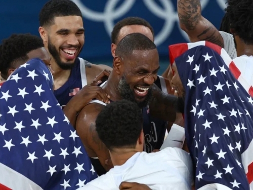 奧運男籃》柯瑞金牌戰狂轟8記三分彈 美國力退地主完成5連霸