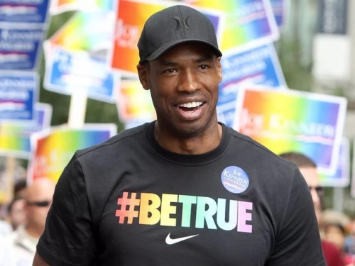 前NBA球員新冠病毒陽性！是北美體育出櫃第1人