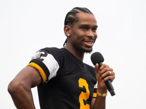 NBA》SGA榮耀返鄉獲頒「城市鑰匙」！感性致詞：我為家鄉感到自豪