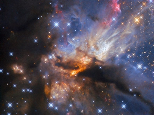 哈伯太空望遠鏡拍攝大質量恆星形成區