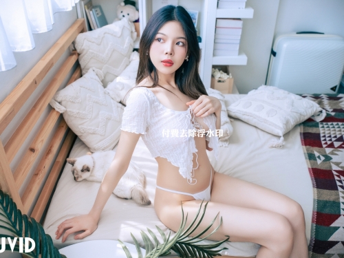 新搬來的鄰居人妻竟然脫光光敦親睦鄰　見面禮就是誘人肉體
