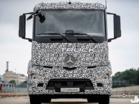 告別黑煙廢氣！賓士電動卡車2020年量產