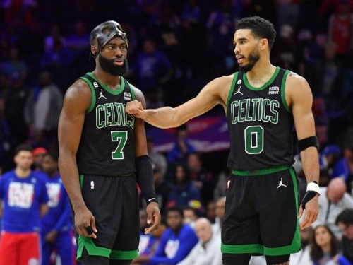 NBA》直批J.布朗5年96億鉅約溢價 勇士名將點出綠衫軍雙槍落敗原因