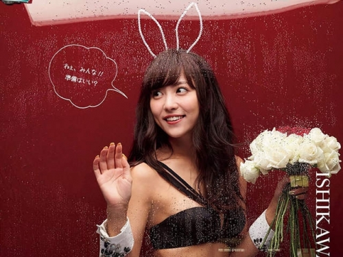 《PLAYBOY爆乳特輯》！年終五大寫真女星齊聚拍攝性感寫真