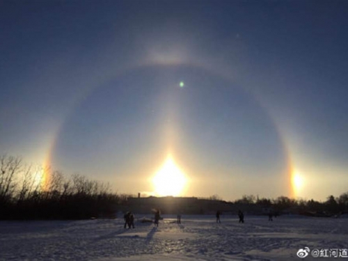 空中竟驚現3個太陽 專家：超罕見