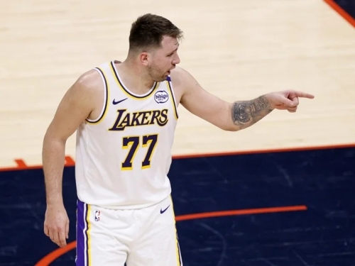 NBA》唐西奇全能表現轟下龍頭 詹姆斯讚：他太出色！