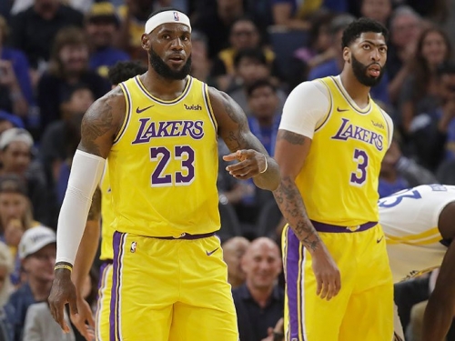 熱身賽慘輸湖人一葉知秋 勇士代誌大條了