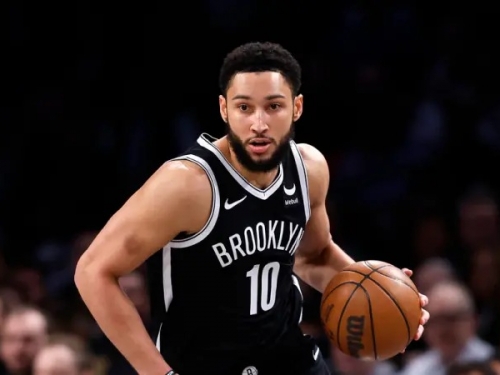 NBA》Ben Simmons復出首戰改打中鋒！網友嘲諷：每年都刻苦訓練