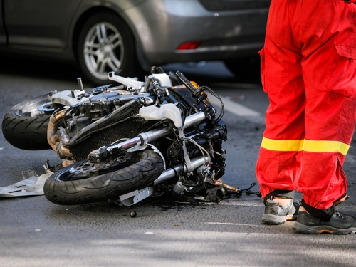 現世報來太快 17歲搶匪劫機車 一起步「倒地猝死」