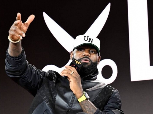 NBA》傳4隊想交易詹皇 王牌經紀人回應了