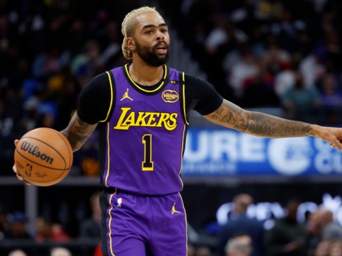 NBA》湖人擊退七六人 主帥「變陣」先發陣容成贏球關鍵