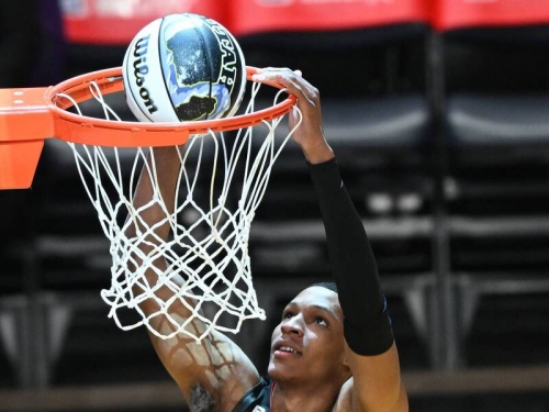 1對1打贏「籃球之神」喬丹？ 19歲火箭探花超狂發言展自信