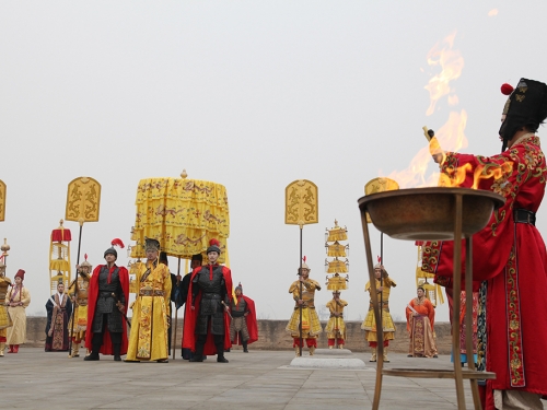 歷史5大巧合太離奇 劉邦斬白蛇 注定漢朝一分為二