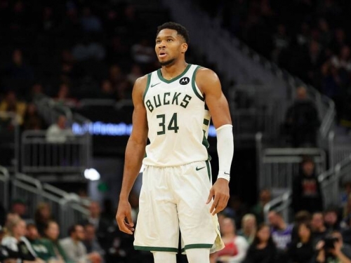 NBA》字母哥認為沒奪冠可能會被交易 美媒再提加盟勇士可能性