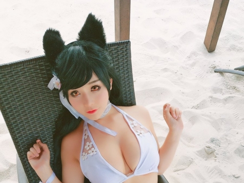 又大又軟！棉花糖Coser「三刀刀 Miido」胸部觸感被稱讚　軟嫩身材太無敵！