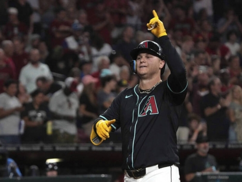 MLB》遊騎兵添加2屆明星重砲！ 「右投專武」佩德森加盟