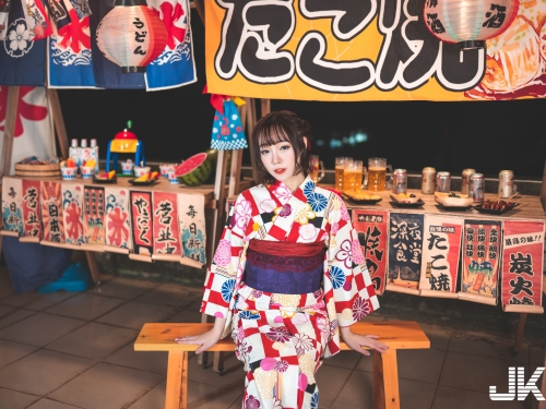 與和服美少女「娃娃」的祭典約會！仲夏夜的愛情等你來書寫