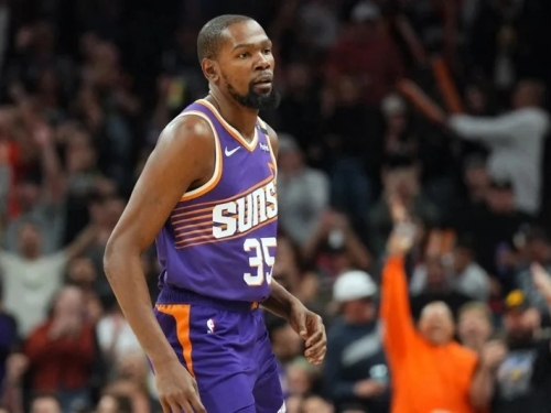 NBA》杜蘭特歸隊4場又扭傷 將休1至2周太陽拉警報