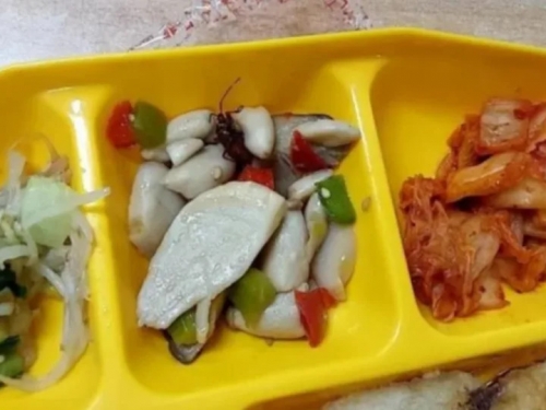 南韓高中午餐一周出現兩次蟲蟲 學生險吃下肚：看得到觸角