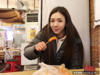 韓國正妹擁有甜美的娃娃臉　脖子以下的身材卻讓人嚇到退後 3 步...