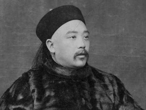 不滿父親的政治聯姻，女孩謊稱有精神病，11歲未婚夫：病了也娶
