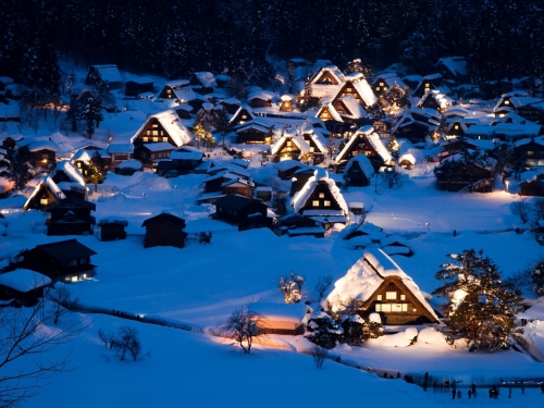 美到哭！白川鄉合掌村2020年點燈攻略，夢幻「展望台」預約開跑