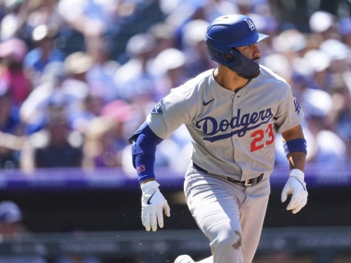 MLB》領5億的康佛托扛四番讓美作家不解 外媒提道奇1數據全大聯盟倒數第二