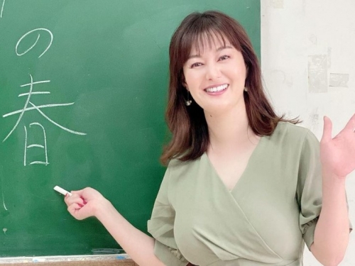 H級主播身材太好被觀眾罵 「離職出寫真」成網紅反受喜愛