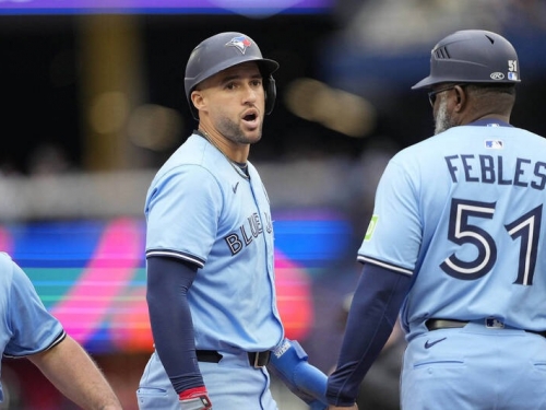 MLB》好糗！藍鳥球星史普林格「跳跳」離壘就出局 讓對手笑了
