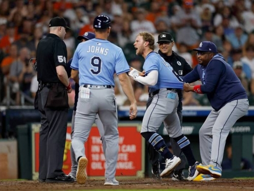 MLB》太敏感？光芒沃爾斯「拍拍」頭盔就被趕出場 讓他有怨言